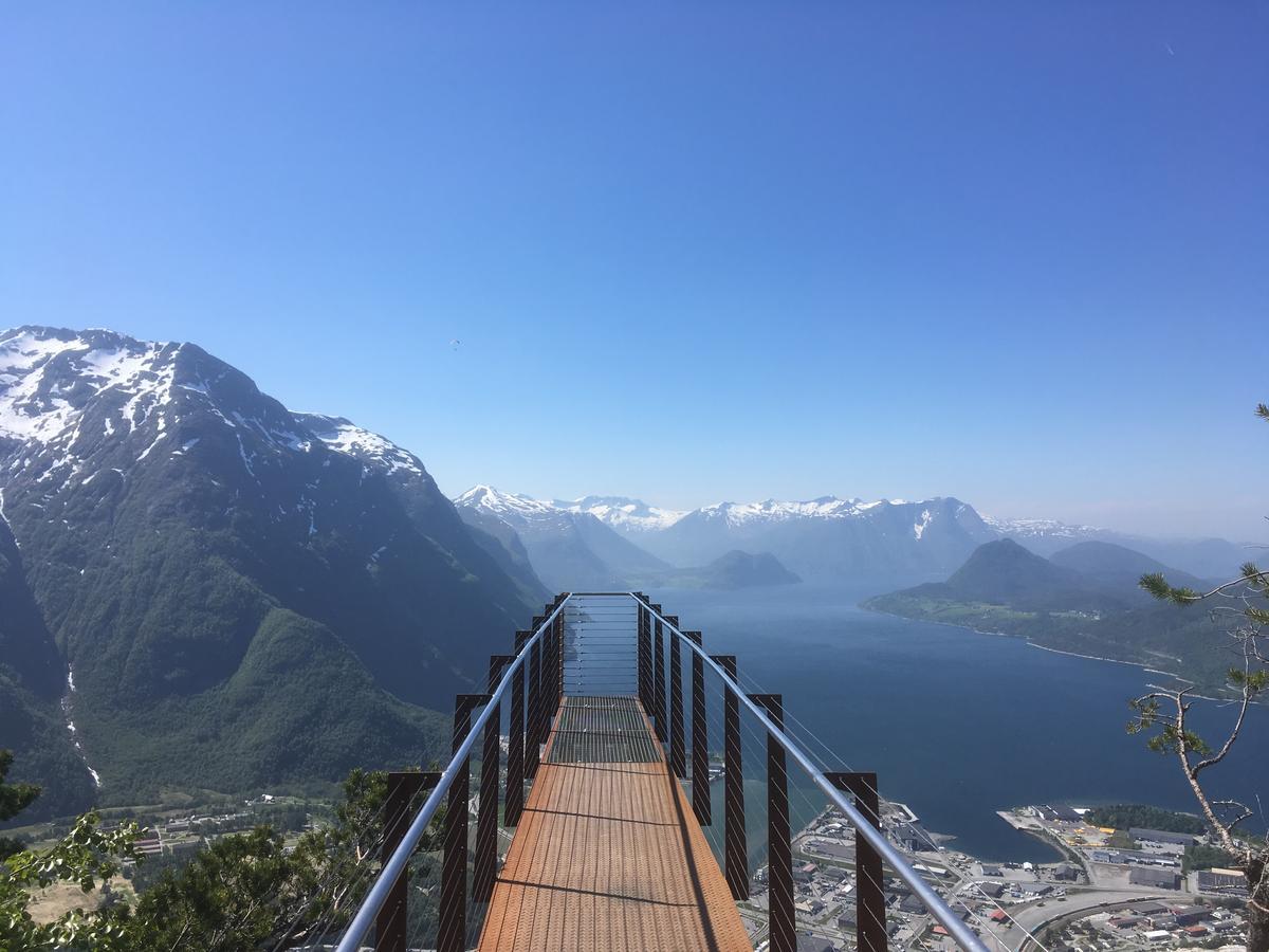 Вилла Heinali Hytta Isfjorden Экстерьер фото